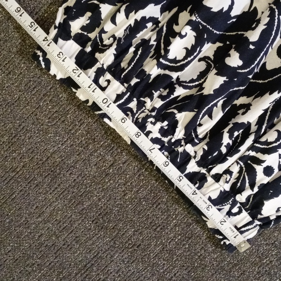 🖤BR X Milly Collection🖤 - Black/White Feather Print Elastic Waist A-Line Skirt - Picture 12 of 14